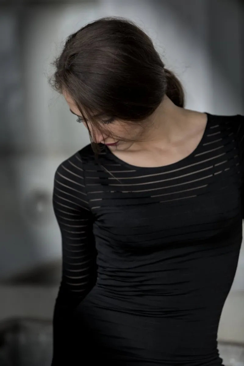 ritratto di donna giovane fine art