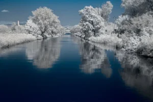 infrarosso infrared deep infrared casa paesaggio natura